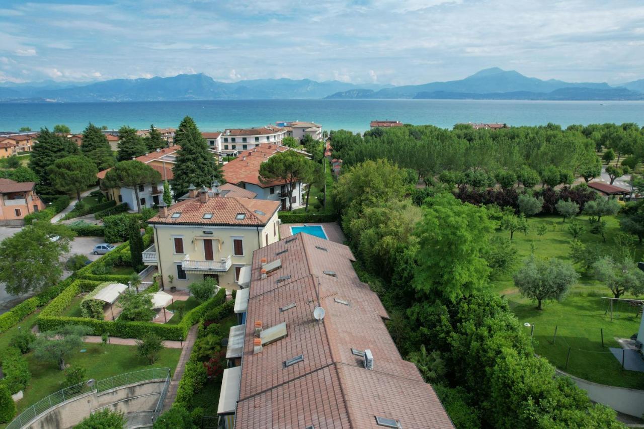 Bell'Italia Holiday Apartment Peschiera Peschiera del Garda Exterior foto