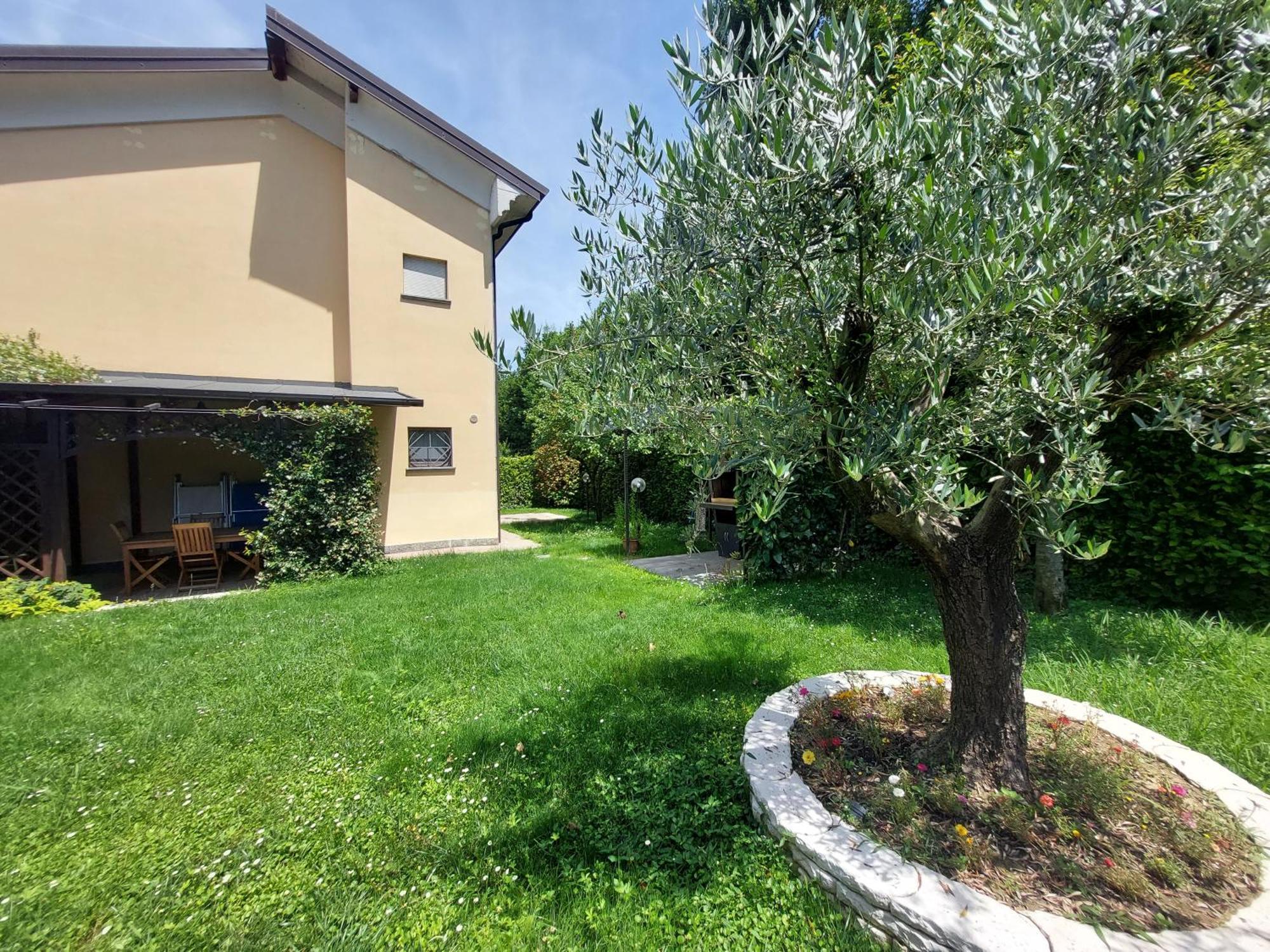 Bell'Italia Holiday Apartment Peschiera Peschiera del Garda Exterior foto